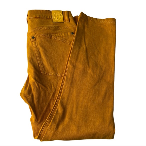 Born Fly Yellow Gold Slim Jeans size 34